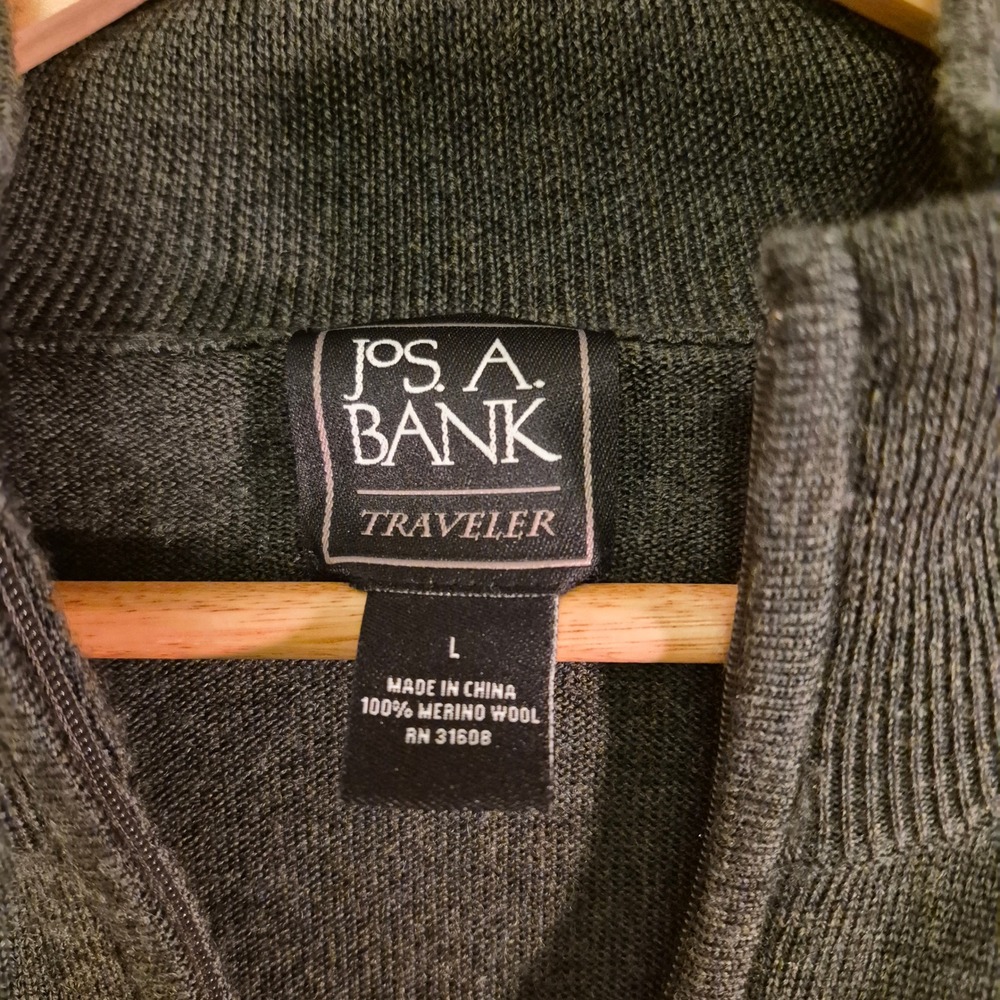 Jos A Bank Traveler Mens Charcoal Gray 100% Merino Wool Quarter Zip Sweater L - Picture 3 of 3